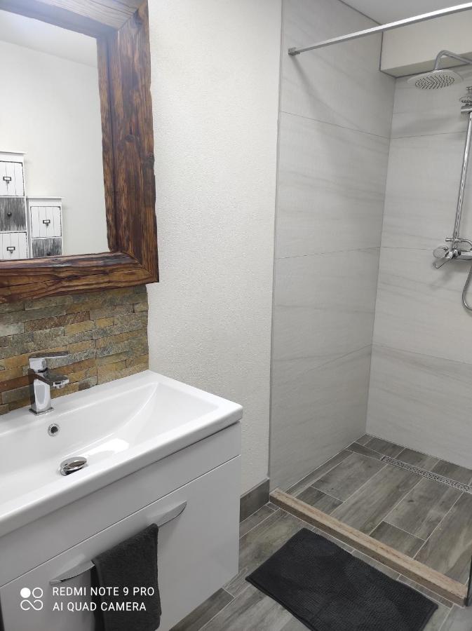 Cozy Loft Apartament Sighetu Marmaţiei Exteriör bild